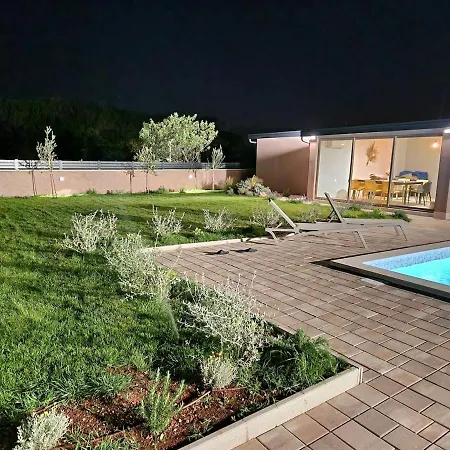 With Pool