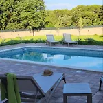 Apartment With Pool